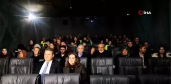 Şehit aileleri ve gazileri duygulandıran sinema filmi