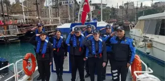 Engelli Gençler Antalya Emniyet Müdürlüğü'nde Polislik Deneyimi Yaşadı