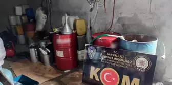 Van'da Gümrük Kaçağı Malzemeler Ele Geçirildi