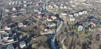 Hacılar Belediyesi Yol ve Kilit Parke Taşı Yenileme Çalışmalarına Devam Ediyor