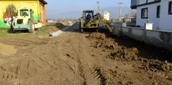 Çine Belediyesi Yollarda Bakım ve Onarım Çalışmalarına Devam Ediyor