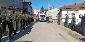 Irak'ta şehit olan Piyade Sözleşmeli Er Yasin Karaca son yolculuğuna uğurlandı