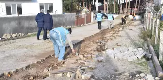 Yakakent Belediyesi Yol Çalışmalarına Devam Ediyor