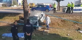 Antalya'da Otomobil Kazası: 1 Ölü, 1 Yaralı