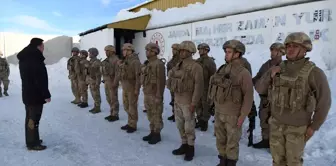 Tunceli Valisi Güvenlik Güçlerini Ziyaret Etti