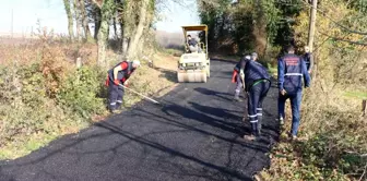 İzmit Belediyesi, Bayraktar köyünde yol yenileme çalışması gerçekleştirdi