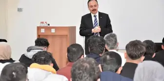 Siirt Valisi Kemal Kızılkaya, Siirt Üniversitesi öğrencileriyle buluştu