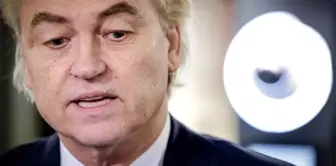 Wilders İslam karşıtı yasa tasarılarını geri çekti