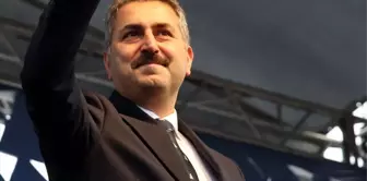 AK Parti Tokat Belediye Başkanı Eyüp Eroğlu, coşkuyla karşılandı