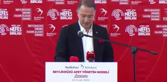 Beylikdüzü Belediye Başkanı Mehmet Murat Çalık: 'Sevdam Dedikleri İstanbul'a İhanet Ettiler'