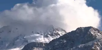 Konyaaltı Belediyesi, Saklıkent Kayak Merkezi'ne ek hizmet binası yapıyor