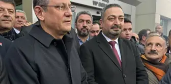 CHP Genel Başkanı Özgür Özel, Kamer Genç'i anma törenine katıldı