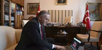 MHP'li Erkan Akçay, Yılın Kareleri oylamasına katıldı