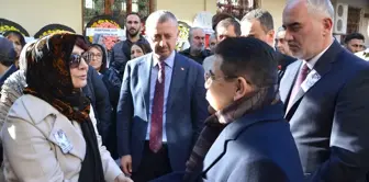 Kırkpınar Yağlı Güreşleri'nin Efsane Başpehlivanı Aydın Demir Toprağa Verildi