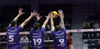 Arkas Spor, Kupa Voley çeyrek finalinde Galatasaray'ı mağlup ederek Dörtlü Final'e yükseldi