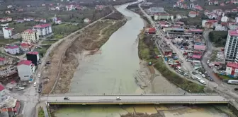 Espiye Belediye Başkanı Mustafa Karadere, Gelevera Deresi çevresinde çalışmaları inceledi