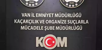 Van'da Gümrük Kaçağı Malzemeler Ele Geçirildi