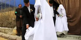 Kabil'de düşük gelirli çiftler için toplu nikah töreni düzenlendi