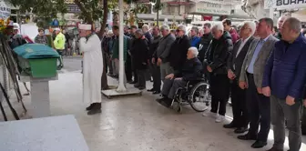 Oyuncu Zafer Algöz'ün annesi Güner Algöz toprağa verildi