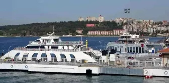 Çanakkale'de Olumsuz Hava Şartları Nedeniyle Feribot Seferleri İptal Edildi