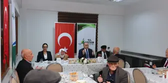 Artvin Valisi Cengiz Ünsal, Şavşat'ta Yaşlılarla İftar Yaptı