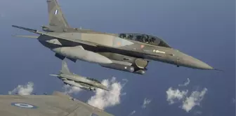 Yunan Hava Kuvvetlerine ait F-16 savaş uçağı Ege Denizi'nde düştü