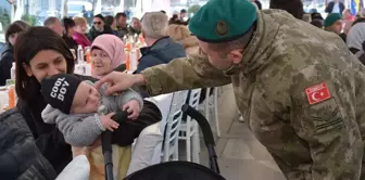 Mehmetçik, şehit aileleri, gaziler ve gazi aileleriyle iftar yaptı