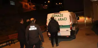 Erzincan'da maden kazasında hayatını kaybeden işçinin naaşı morga kaldırıldı