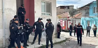 Burdur'da şizofreni hastası, 4 polisi hastanelik etti