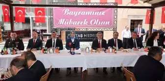 Afyonkarahisar'da Ramazan Bayramı Bayramlaşma Programı Gerçekleştirildi