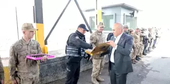 Ağrı Valisi Mustafa Koç Bayramlaşma Programlarına Katıldı