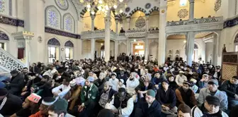 Japonya'da Müslümanlar Bayram Namazı İçin Tokyo Camii'ne Akın Etti