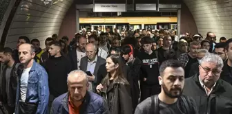 Üsküdar-Samandıra Metro Hattında Aksaklık Devam Ediyor