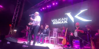 Volkan Konak, Marmaris'te konser verdi