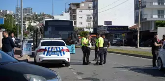 Antalya'da Zincirleme Trafik Kazası: 3 Yaralı