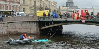 St. Petersburg'da Otobüs Kazası: En Az 4 Kişi Hayatını Kaybetti