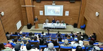 İletişimin Geleceği Konferansında Demokrasi Krizi ve Medya Konuşuldu