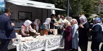 Kastamonu'da Türk Mutfağı Haftası'nda coğrafi işaretli kara çorba ikramı