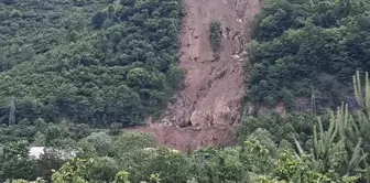 Artvin'deki heyelan tehlikesi vatandaşları tedirgin ediyor