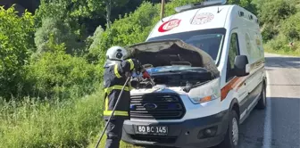 Tokat'ın Niksar ilçesinde ambulansta çıkan yangın hasara yol açtı