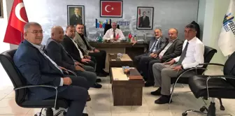 Beyşehir Belediye Başkanı Adil Bayındır, Hüyük Belediye Başkanı Sadık Sefer'i ziyaret etti