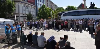 Kırşehir'den 35 Kişilik Hac Kafilesi Dualarla Uğurlandı