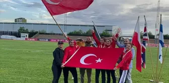 Türkiye Özel Sporcular 4x100 Metre Kadın Bayrak Takımı Altın Madalya Kazandı