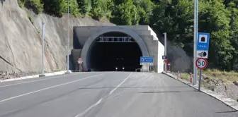 Akdeniz Yolu'ndaki tünellerde aydınlatma sorunu