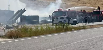 Şanlıurfa'da Geri Dönüşüm Fabrikasında Yangın Çıktı