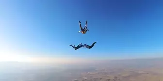 Eskişehir'de 5. Skydiving Fest-Paraşüt Günleri Başladı