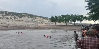 Gaziantep'te gölete giren 2'si kardeş 3 kişi hayatını kaybetti