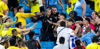 Copa America yarı finalinde Uruguaylı oyuncularla taraftarlar arasında kavga çıktı