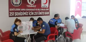 Malatya Emniyet Müdürlüğü, 15 Temmuz şehitleri için kan bağışı yaptı