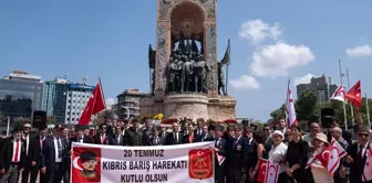 KKTC İstanbul Başkonsolosluğu, Kıbrıs Barış Harekatı'nın 50. yıl dönümünde Taksim Cumhuriyet Anıtı'na çelenk sundu